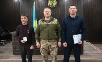 Героизм военнослужащего помог избежать трагедии при пожаре в Таразе