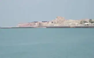 Иран готов разжечь огонь на воде: угроза сожжения кораблей в Ормузском проливе