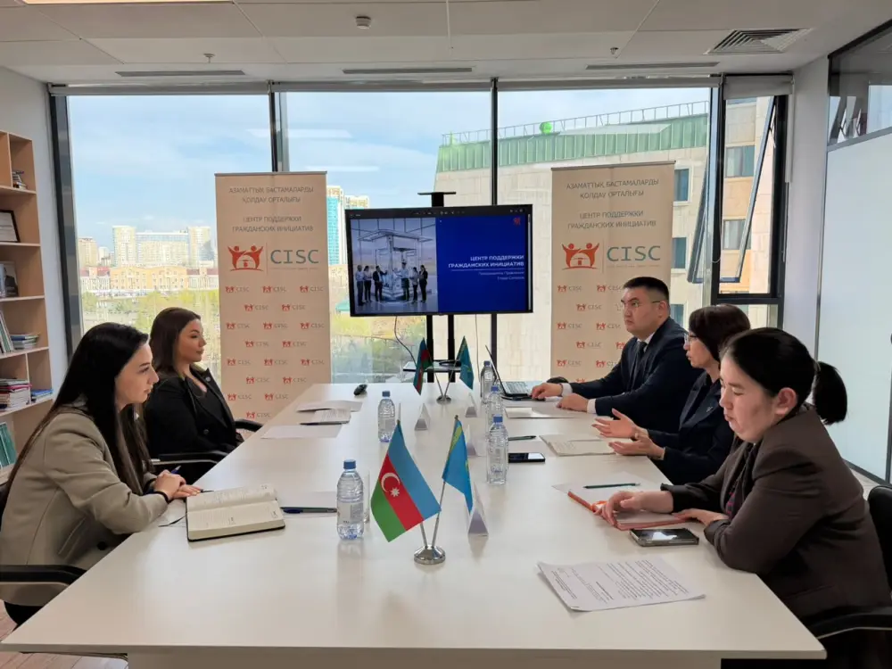 Казахстан и Азербайджан обсудили совместные инициативы в развитии гражданского сектора на круглом столе в Астане Атырау