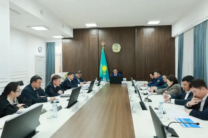 Ербол Карашукеев поручил усилить подготовку к паводковому периоду (7)