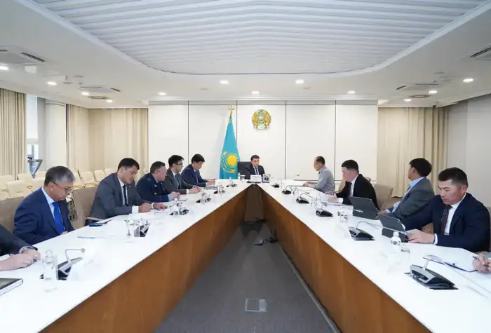 Аким области Нуралхан Кушеров пообещал жителям Туркестана решить их проблемы с жильем и бизнесом Атырау