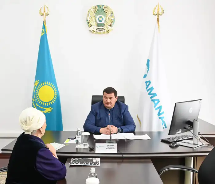 Глава региона провел прием граждан по личным вопросам (6)