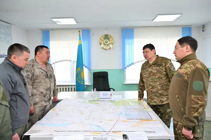 Фактов подтопления жилых домов не зафиксировано: аким области посетил село Бозтал (10)