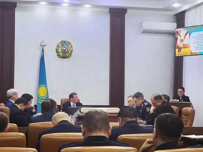 Заседание Межведомственной комиссии Костанайской области общественная безопасность права детей Атырау