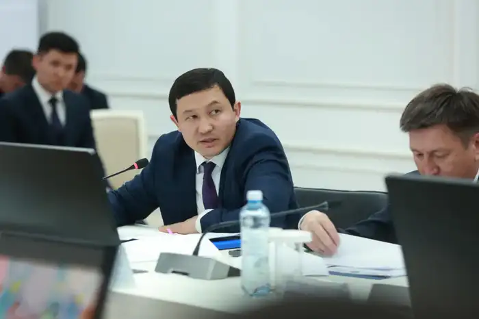 «Таза Қазақстан»: в Таразе проводится цифровая паспортизация зелёных насаждений (7)