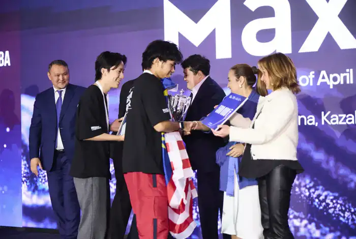 В Астане студенты из 13 стран разрабатывали лучшие юридические решения для вызовов цифровой эпохи (7)