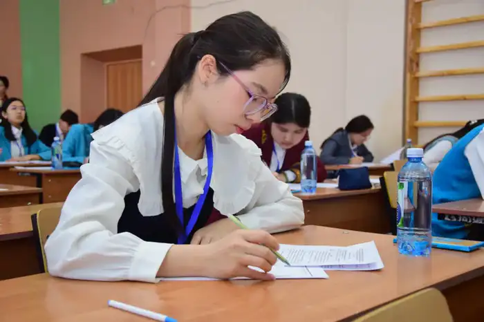 В Таразе стартовал заключительный этап республиканской олимпиады по общественно гуманитарным предметам (2)