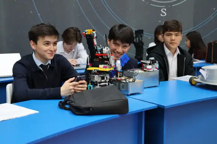 Международный конкурс по космическим исследованиям «Открываем мир науки» объединяет школьников из Казахстана, Китая и Турции Атырау