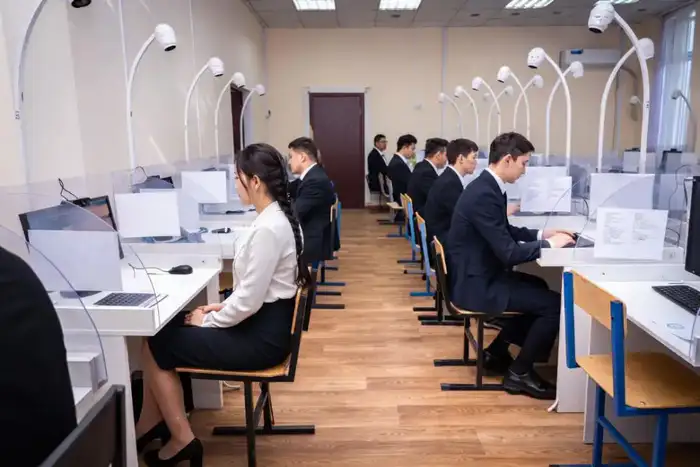 117 тысяч абитуриентов сдали ЕНТ в марте Атырау