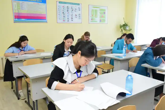 В Таразе стартовал заключительный этап республиканской олимпиады по общественно гуманитарным предметам (10)