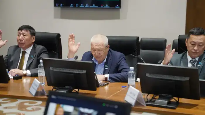 На перекрестке перемен: ХХХV сессия маслихата области Абай как путеводитель в будущее Атырау