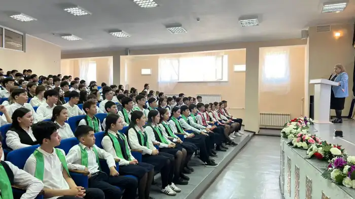Экологическая акция в школе Актобе Атырау