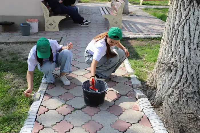 Молодежь активно приступила к новому сезону экологической акции «Таза Қазақстан» (4)