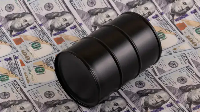 Национальный Банк Казахстана опубликовал результаты макроэкономического опроса среди экспертов, в котором обсуждаются базовая ставка, инфляция и цены на нефть. Эксперты делятся своими прогнозами и ожиданиями относительно экономической ситуации в стране. Атырау