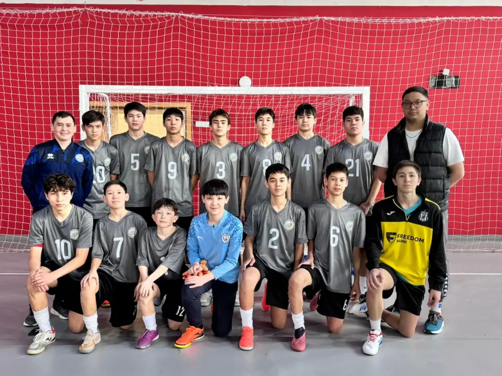 Обладатель звания «Лучший тренер» турнира «Келешек мектептері» тренирует сборную Астаны (2)