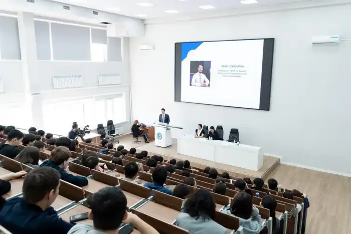 Итоги республиканского референдума молодежь новая Конституция экспертное обсуждение Атырау