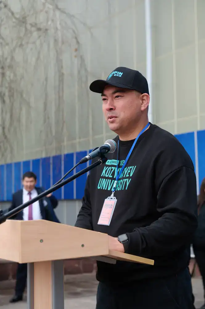 Команда Kozybayev University тур по Казахстану 6000 километров 14 городов 16 сел образование карьера Атырау