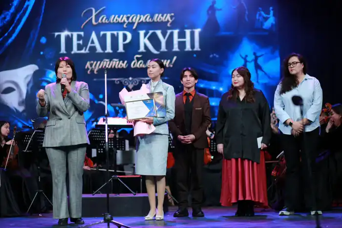 В столице подвели итоги парада спектаклей «Қаллеки тынысы» (3)