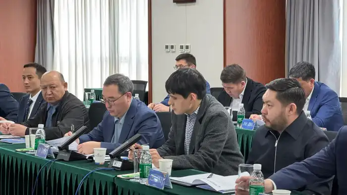 Мост между Казахстаном и Китаем: Алматинская область укрепляет транспортно-логистические связи Атырау