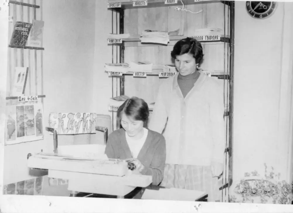 Передача любви к чтению через поколения: династия библиотекарей в Костанайской области Атырау