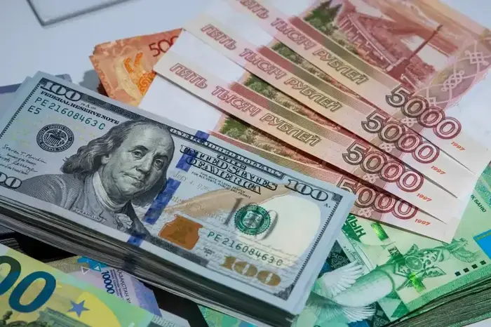 Курс доллара и рубля в Казахстане: как изменения в обменных пунктах влияют на экономику и покупательскую способность граждан Атырау