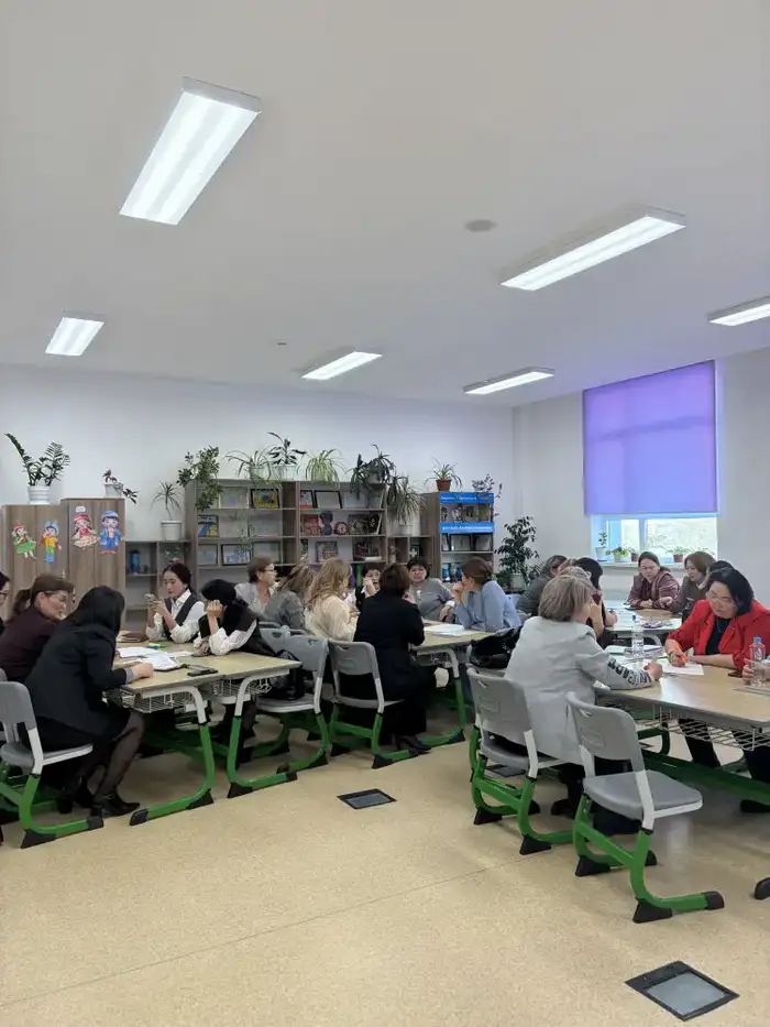 В Астане проходит семинар-совещание по вопросам психолого-педагогической поддержки детей с особыми образовательными потребностями (5)