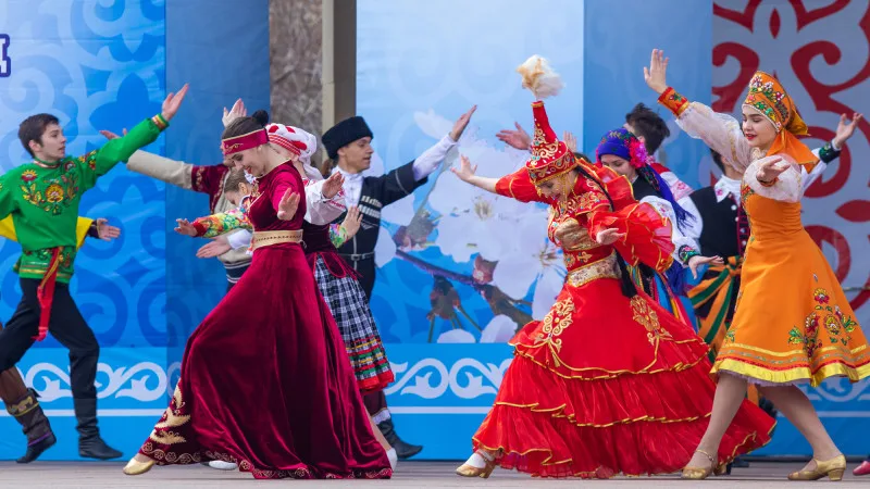 В Казахстане отмечают День единства народа: названы самые многочисленные национальности страны Атырау