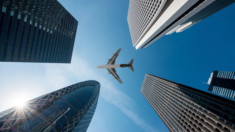 Казахстан на старте: прямые рейсы в Токио и Нью-Йорк ждут своего часа, как птицы, готовящиеся к полету, но пока сковываются ожиданием новых Boeing. Атырау