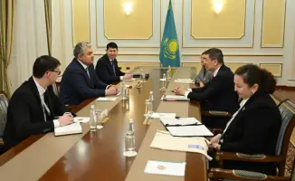 В Алматы состоялась встреча министра иностранных дел Казахстана Ермека Кошербаева с замгенсекретарем ООН Хаолян Сюй для обсуждения устойчивого развития.
