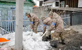 Объединение усилий специалистов и волонтеров в борьбе с паводками в городе