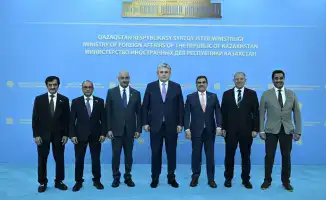 Встреча министра с послами в Астане