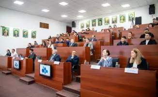 Как новая Конституция меняет права казахстанцев?