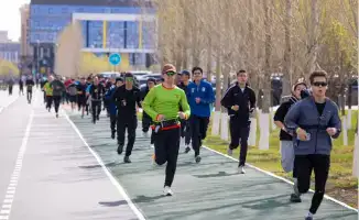 «Esil RUN»: Бегунов соберет летний ветер в Астане