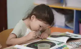 Срок пилотного проекта по ваучерному финансированию детских садов в Казахстане продлен до 1 июля 2026 года