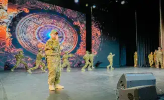 В Астане прошла акция по отправке новобранцев на службу, подчеркивающая важность воинского долга для молодежи