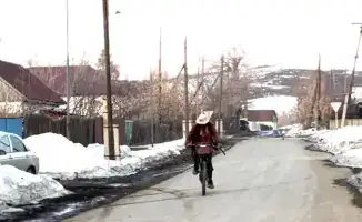 Велопутешественник из Марокко и его велосипедный спасатель!