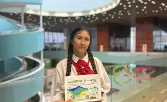 Асфальт из пластика: казахстанская школьница превращает отходы в дорожные мечты