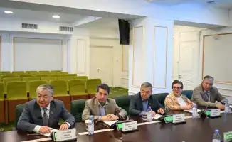 Обсуждение социально-экономического развития Жетісу с сенаторами