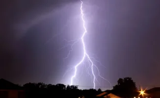 Казахстан готовится к стихии: грозы и шквальный ветер могут привести к серьезным последствиям в ряде регионов