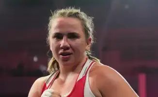 Казахстанская боксёшка Надежда Рябец вышла в финал чемпионата Азии-2026, одержав победу в полуфинале в весовой категории до 80 килограммов!