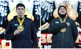 Казахстанские боксёры Сабыржан Аккалыков и Дина Исламбекова получили денежные сертификаты за свои золотые медали на чемпионате Азии, что подчеркивает значимость их достижений для страны.