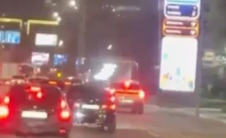 Опасные гонки на проспекте Аль-Фараби в Алматы: полиция реагирует на видео с международным резонансом