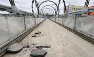 Алматинцы тревожатся о состоянии моста у Парка первого президента