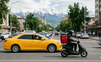 Курьеры и таксисты в Казахстане: Депутат Бейбигуль Жексенбай предлагает изменить правила работы