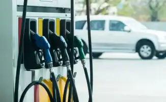 Цены на нефть растут на фоне угроз Трампа продолжить удары по Ирану