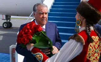 Президент Таджикистана Эмомали Рахмон прибыл в Астану для Регионального экологического саммита 2026