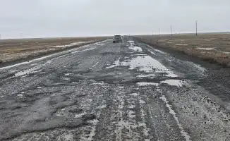 Дорога «Атырау–Индер»: международный проект ремонта затягивается на два года, оставляя жителей без асфальта