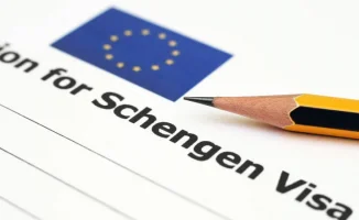 В Казахстане 22 апреля обсуждаются важные изменения в социальной политике: правительство анонсировало внедрение второй зарплаты для определённых категорий граждан. Также в центре внимания находятся новые сроки для Жанабыловых, которые касаются их обязател