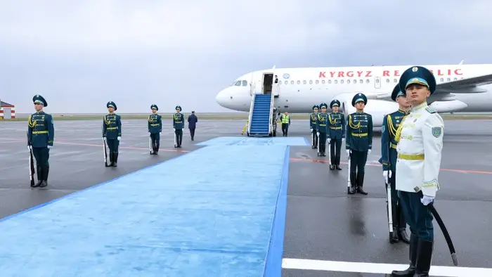 Жапаров и Бердымухамедов на экосаммите в Астане: Президенты Кыргызстана и Туркменистана Атырау