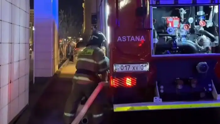 Трагедия в Астане: трое детей погибли в пожаре из-за заблокированного въезда во двор Атырау